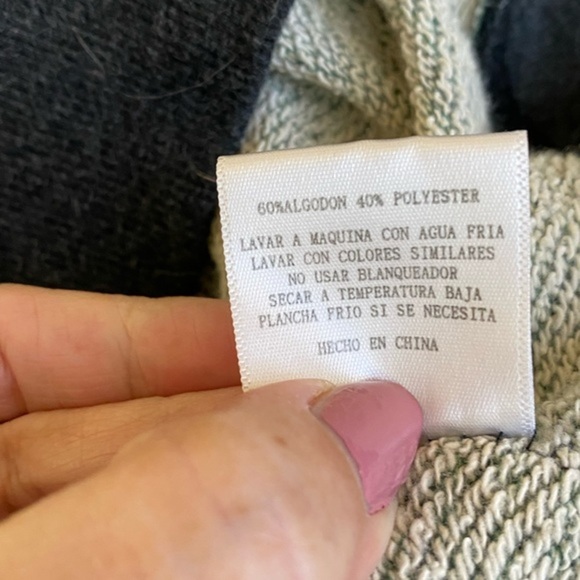 Levi’s Sweater Long Sleeve Super Soft Polo Banded Waist XL 🐝 - Picture 7 of 10